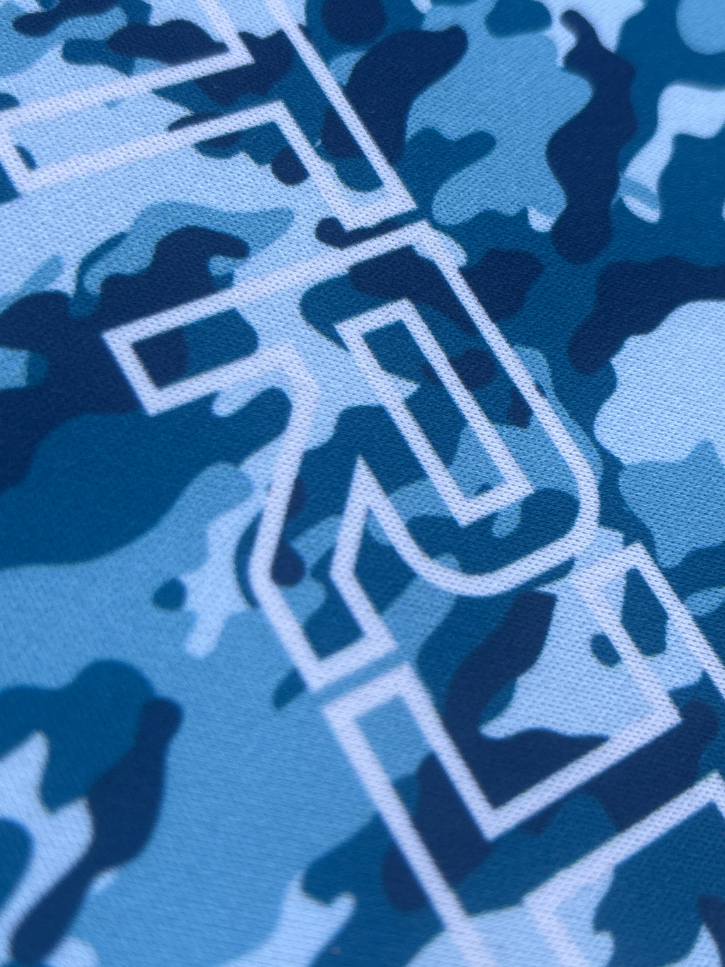 Neo-Camo Bong Mat